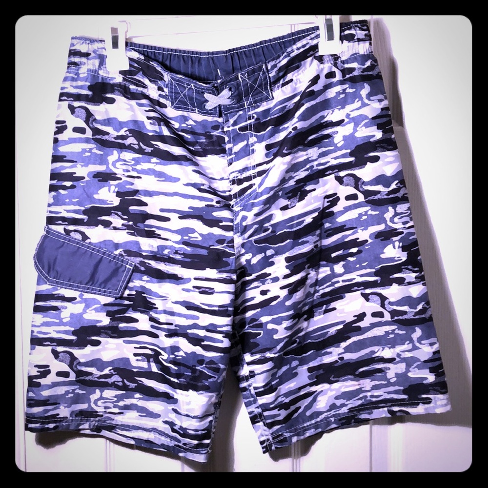 Cherokee swim trunks Boys Size L